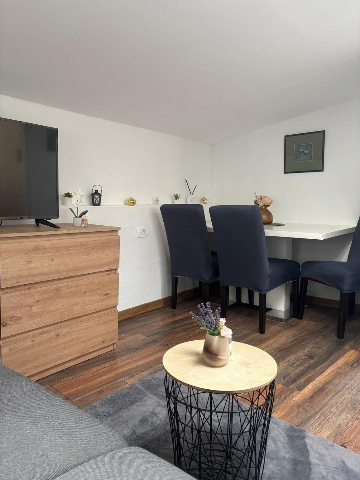 Mint 3 * Zadar